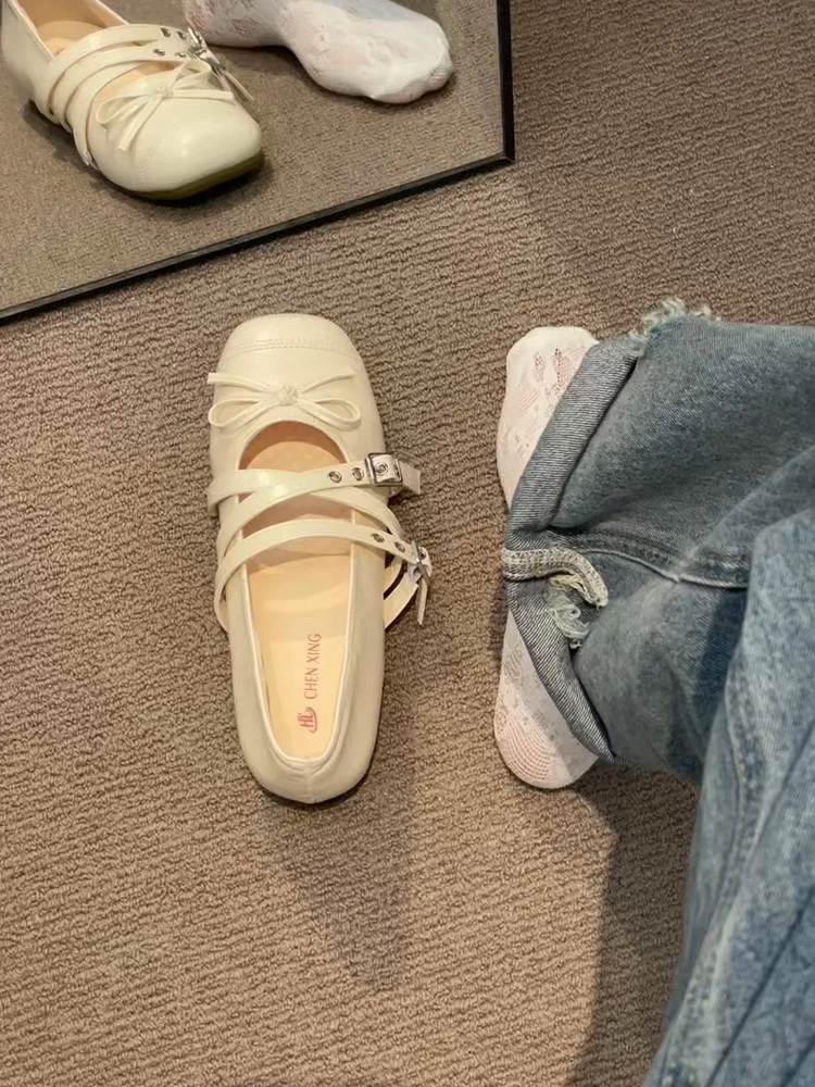 Sweet Knot Flat Shoes Thick Heel Hidden Height Summer 2026 Fashion Match Skirts Mary Janes Slip-On Rubber Outsole
Sweet Knot Flat Shoes Thick Heel Hidden Height Summer 2026 Fashion Match Skirts Mary Janes Slip-On Rubber Outsole