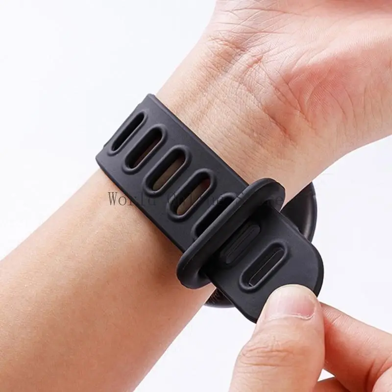 24cm/28cm Wrist Strap Phone Holder Rotatable Armband Stand Universal Wristband Phone Holder for Phone 16 15 14 87HC
24cm/28cm Wrist Strap Phone Holder Rotatable Armband Stand Universal Wristband Phone Holder for Phone 16 15 14 87HC