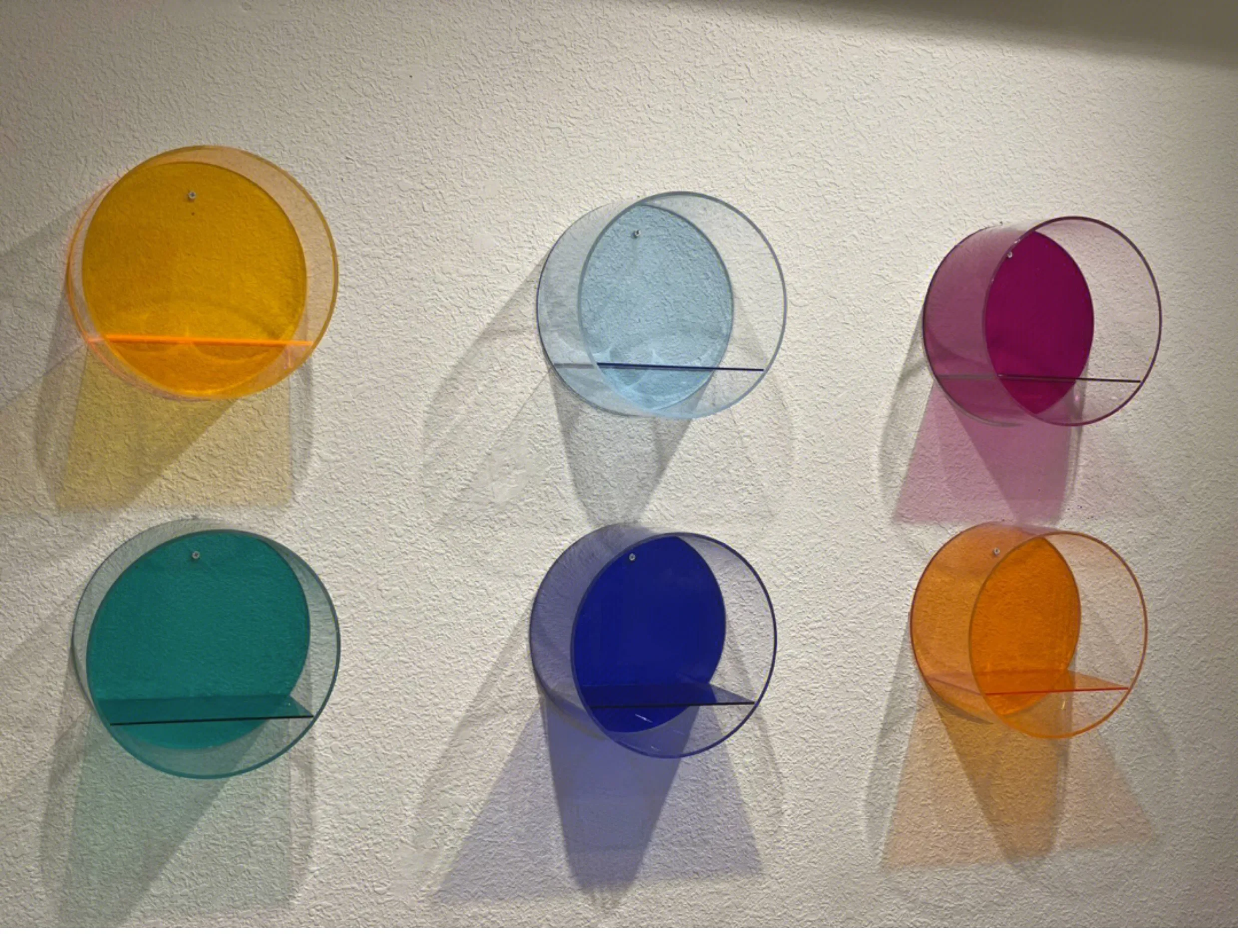 Acrylic transparent bookshelf round wall hanging on the wall creative figure doll storage rack display rack decoration
Acrylic transparent bookshelf round wall hanging on the wall creative figure doll storage rack display rack decoration