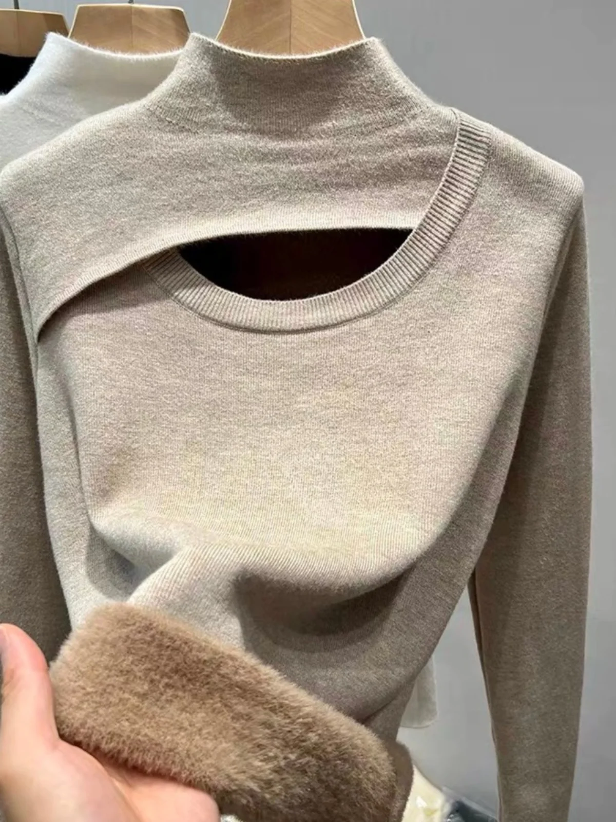 Thiened Fce f High Collar Sweater mid Ne-Piece Velvet Women's Inner Wear Ladies Faion Autumn Winter Warm Knit...
Thiened Fce f High Collar Sweater mid Ne-Piece Velvet Women's Inner Wear Ladies Faion Autumn Winter Warm Knit...