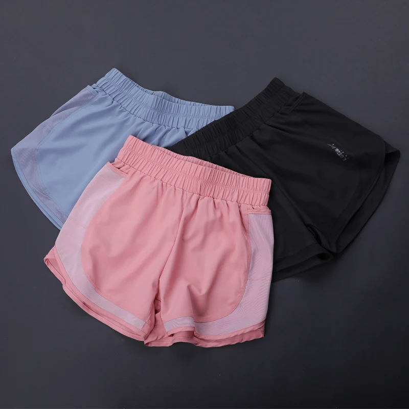 Женские быстросохнущие спортивные шорты — противоскользящие свободные брюки, тренировочные брюки для йоги больших размеров, дышащие повседневные летние уличные брюки
Женские быстросохнущие спортивные шорты — противоскользящие свободные брюки, тренировочные брюки для йоги больших размеров, дышащие повседневные летние уличные брюки