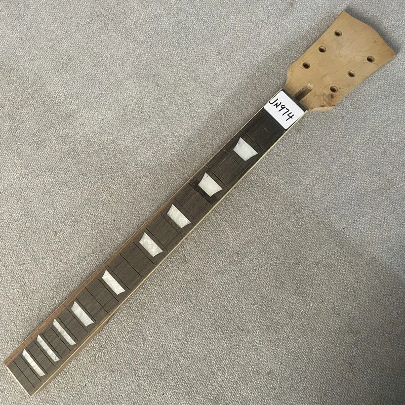 jN974 Unfinished Machine Head L3+R3 6 String Electric Guitar Neck 22 Frets No Frets No Paints DIY & Replace Parts
jN974 Unfinished Machine Head L3+R3 6 String Electric Guitar Neck 22 Frets No Frets No Paints DIY & Replace Parts