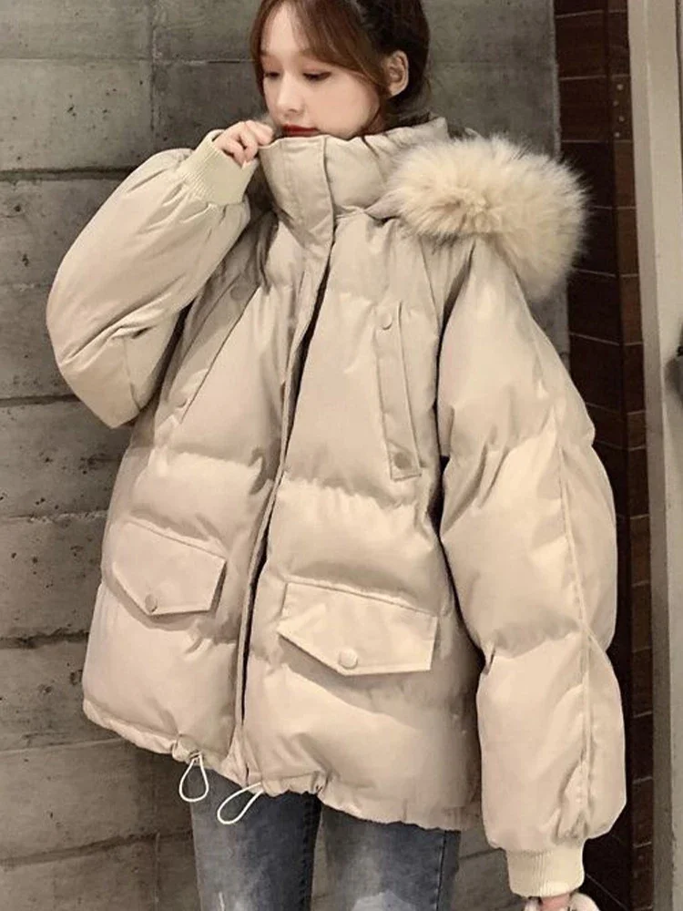 Winter Hooded Coat Women Oversized Warm Thick Parkas Female Korean Fashion Down Padding Jackets Casual Stand Collar Outerwear
Winter Hooded Coat Women Oversized Warm Thick Parkas Female Korean Fashion Down Padding Jackets Casual Stand Collar Outerwear