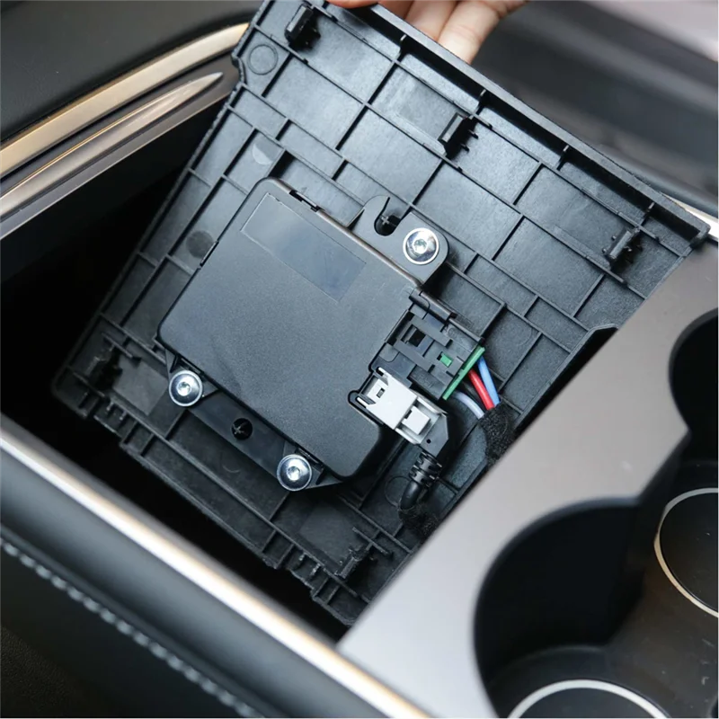 Center Console Data Transmission USB Recovery Fast Charging Module For Tesla Model 3 Model Y 2022-2023 Replacement Parts-AS55
Center Console Data Transmission USB Recovery Fast Charging Module For Tesla Model 3 Model Y 2022-2023 Replacement Parts-AS55