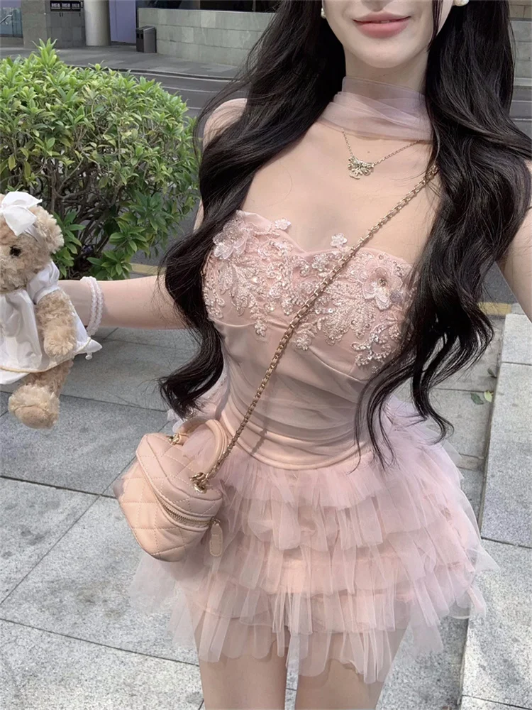 Summer Sweety Pink Two Piece Sets Womens Three-dimensional Flower Strapless Top and High Waist Mesh Cake Skirt 2 Piece Outfits
Summer Sweety Pink Two Piece Sets Womens Three-dimensional Flower Strapless Top and High Waist Mesh Cake Skirt 2 Piece Outfits