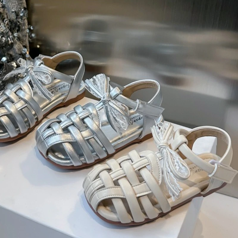 Summer Sandals Fashion Woven New Girl Shoes Soft Sole Anti Slip Versatile Kid Sandals Comfort Simple Roman Princess Shoe 2025
Summer Sandals Fashion Woven New Girl Shoes Soft Sole Anti Slip Versatile Kid Sandals Comfort Simple Roman Princess Shoe 2025