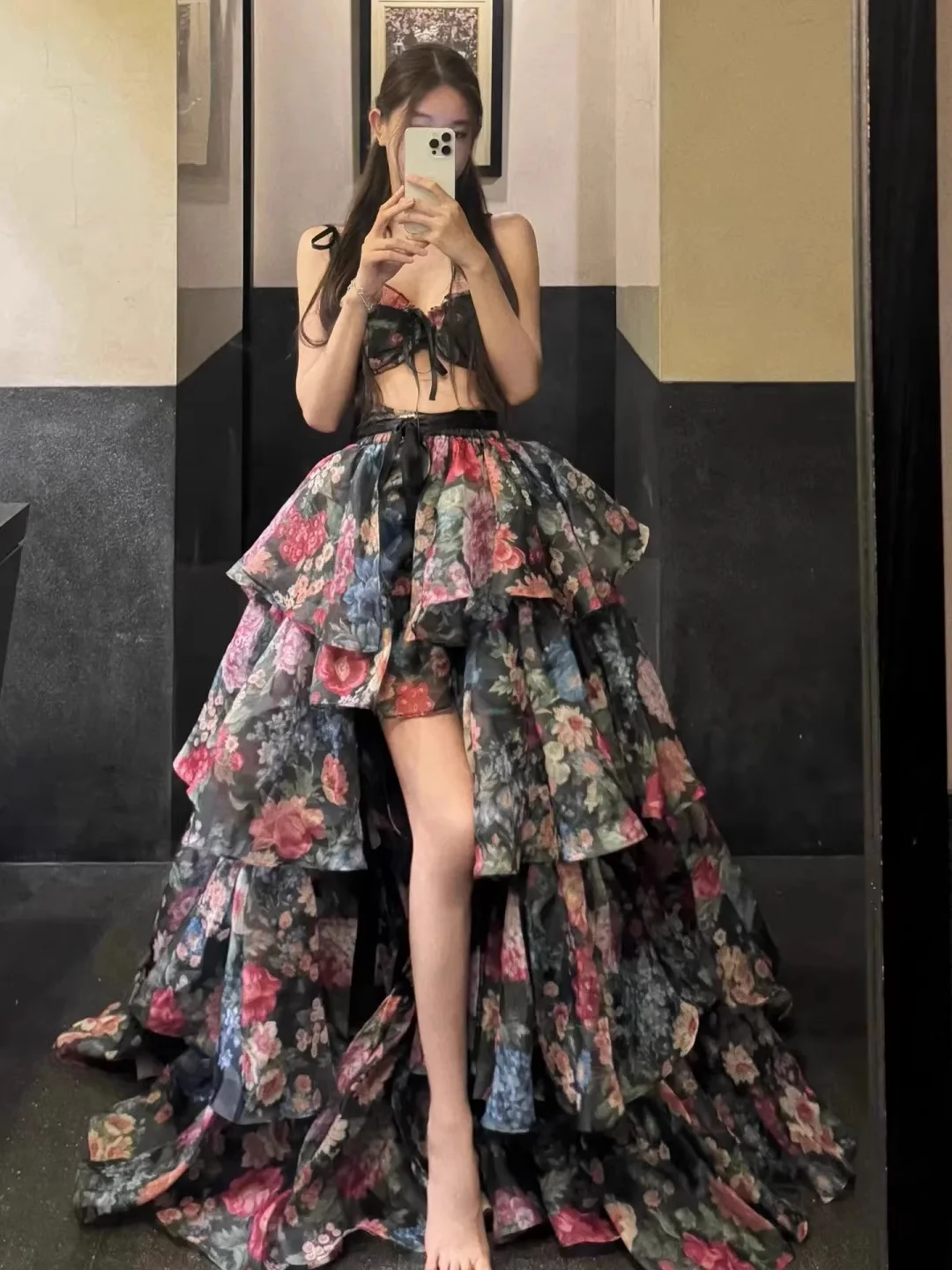 Selkie Sweet Sexy Floral Print Maxi Dr with Sa Beach Vaion Holiday Birthday Dr Svel Long Tail Gown for Par...
Selkie Sweet Sexy Floral Print Maxi Dr with Sa Beach Vaion Holiday Birthday Dr Svel Long Tail Gown for Par...
