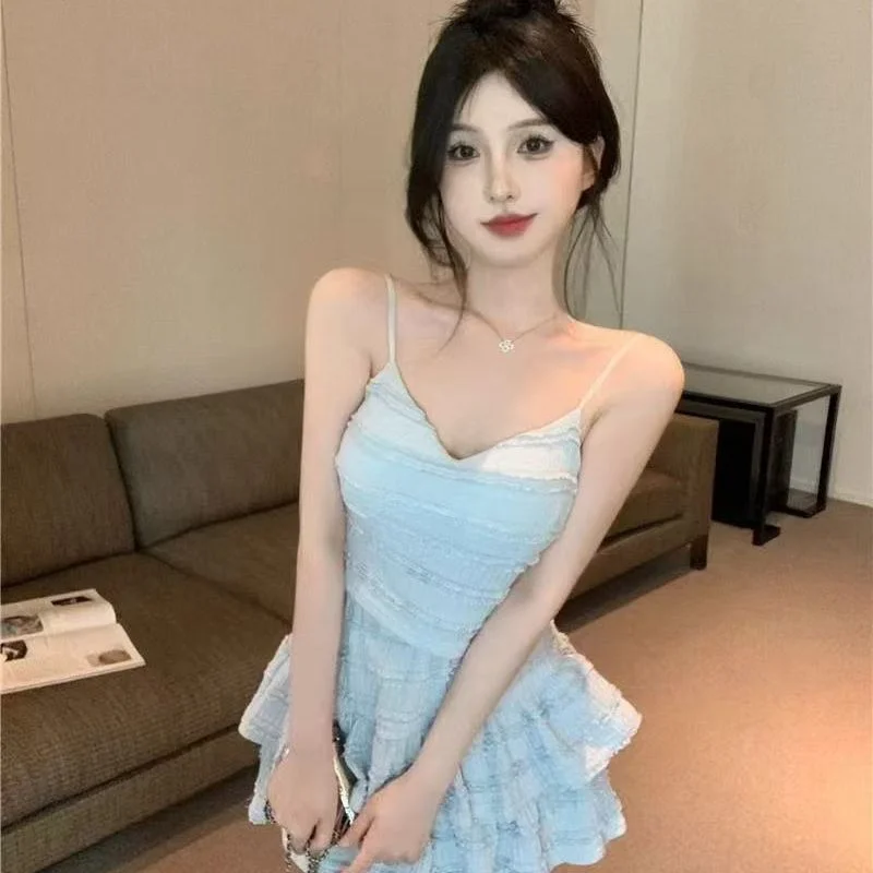 Women Sexy Suits Strapless Edible Chic Tops+Elastic Waist Mini Skirt Beachwear Hot sweet Korean Fashion Vacation Casual Sets
Women Sexy Suits Strapless Edible Chic Tops+Elastic Waist Mini Skirt Beachwear Hot sweet Korean Fashion Vacation Casual Sets