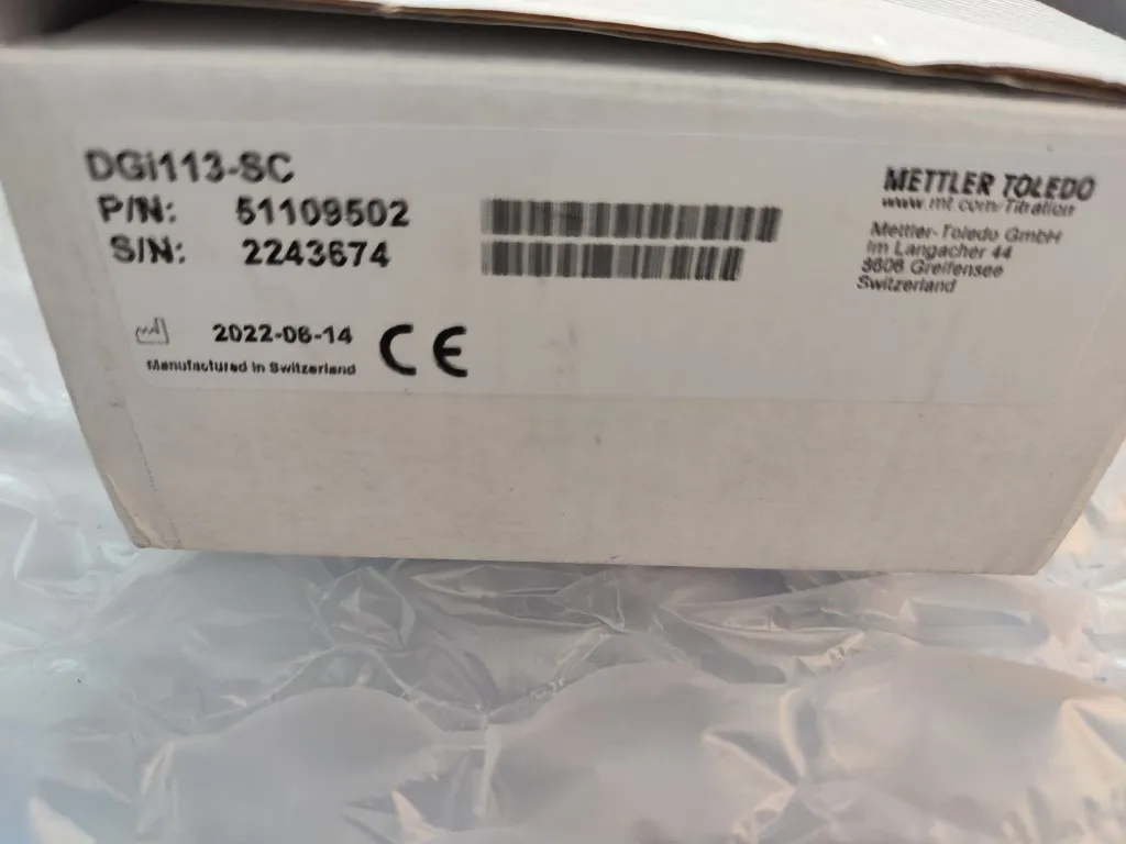 Mettler Toledo Composite Electrode DGi113-SC Item Number 51109502 DG113-SC 89632
Mettler Toledo Composite Electrode DGi113-SC Item Number 51109502 DG113-SC 89632