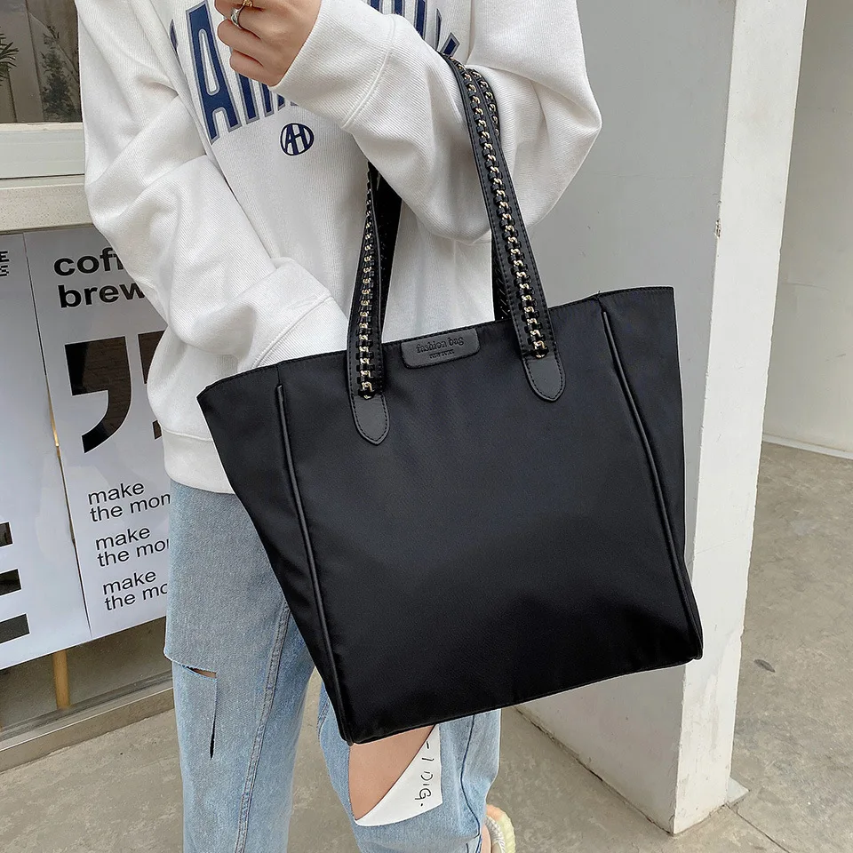 Female bag new trend nylon underarm bag large capacity tote bag single shoulder bag lady bag commuter bag large handbag
Female bag new trend nylon underarm bag large capacity tote bag single shoulder bag lady bag commuter bag large handbag