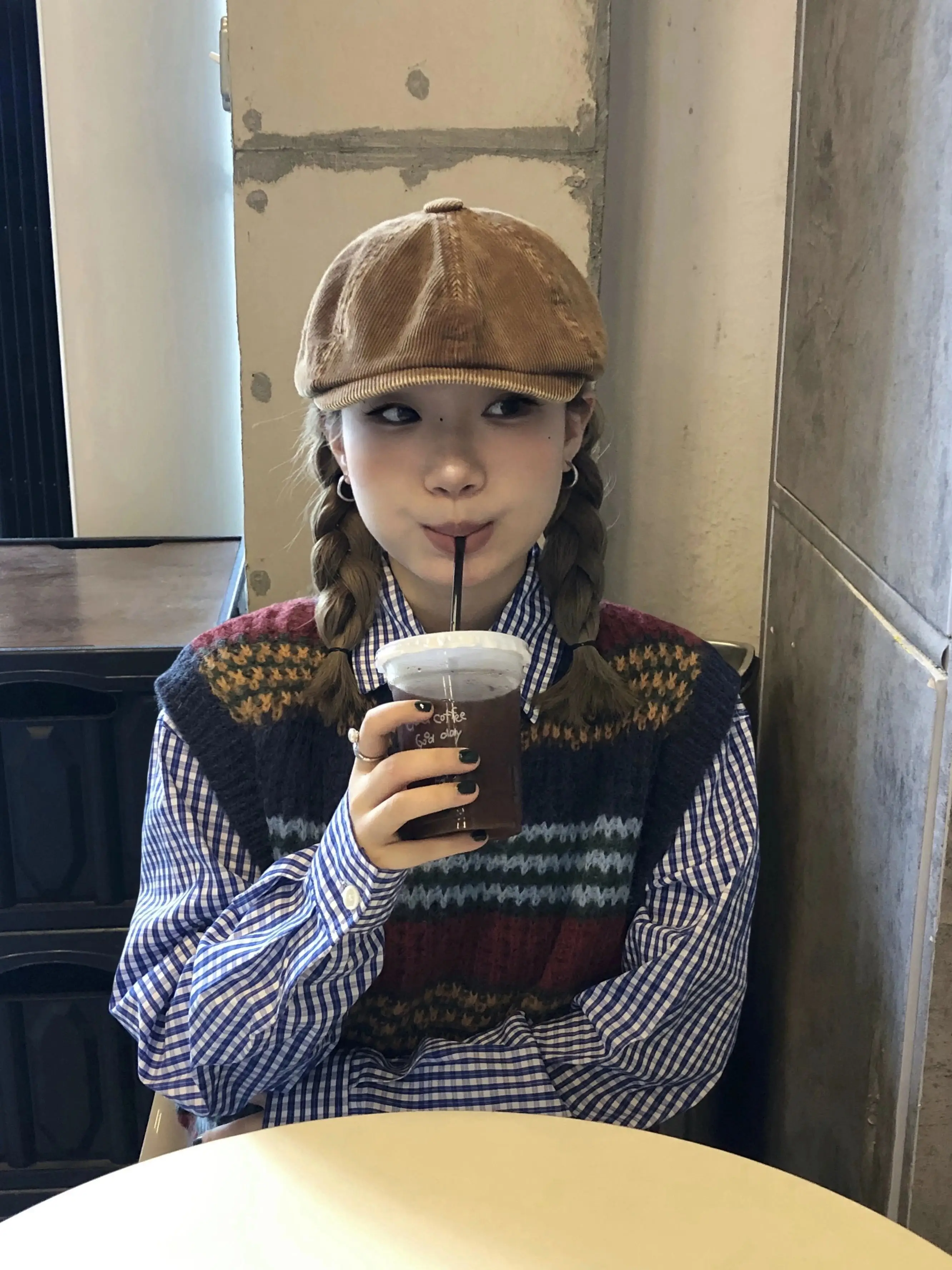 Retro Striped Color Block Knitted Vest Top Women's Early Autumn Korean Style Plaid Shirt Two-Piece Set Fashionable Breathable...
Retro Striped Color Block Knitted Vest Top Women's Early Autumn Korean Style Plaid Shirt Two-Piece Set Fashionable Breathable...