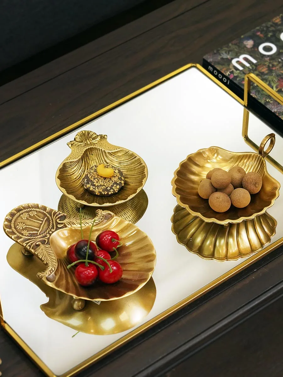 Bronze Vintage ell aped Storage Plate Fruit Tray Dry Fruit Tray Entrance Key Storage Tray Jewelry Tray European Sle Dec...
Bronze Vintage ell aped Storage Plate Fruit Tray Dry Fruit Tray Entrance Key Storage Tray Jewelry Tray European Sle Dec...