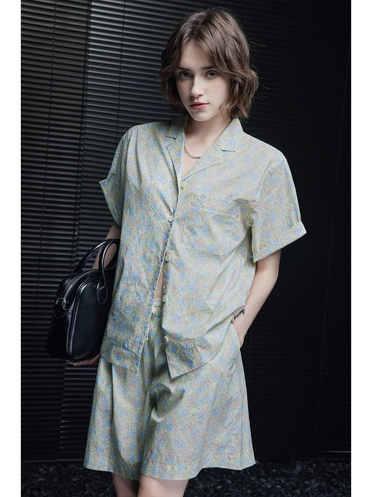 Новая женская легкая летняя хлопковая блузка с цветочным принтом, повседневная, модная, омолаживающая, от китайского бренда
Новая женская легкая летняя хлопковая блузка с цветочным принтом, повседневная, модная, омолаживающая, от китайского бренда