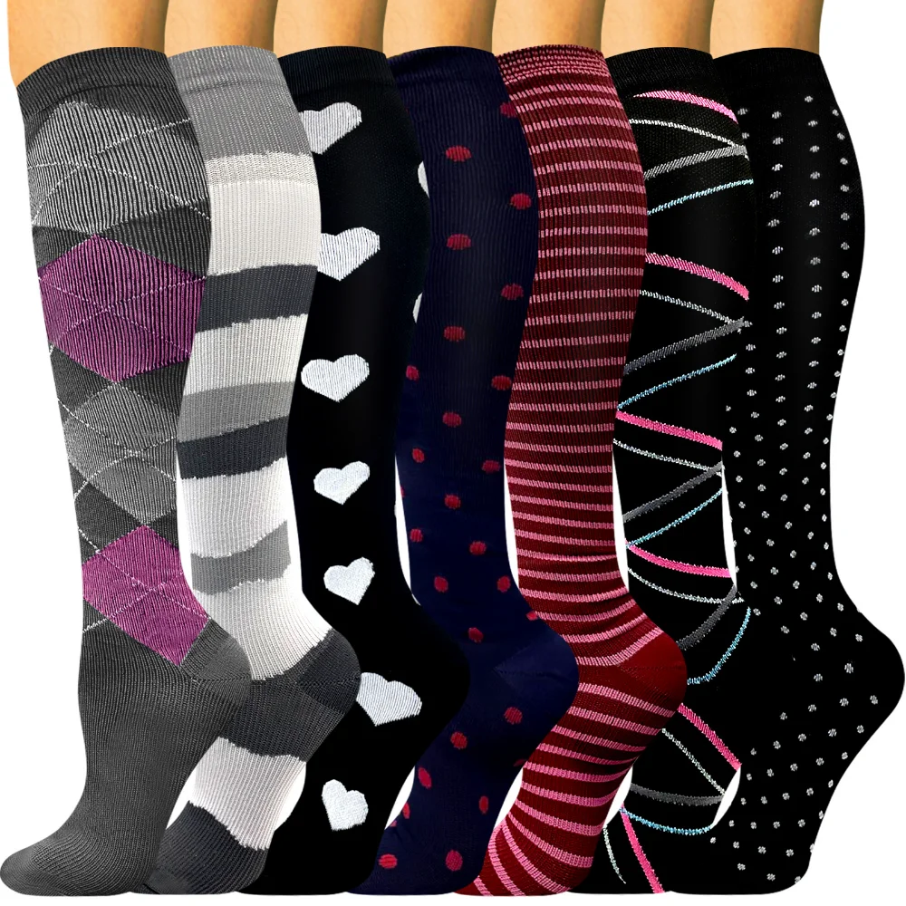 7 Pairs New Sports Multi-color Pattern Muscle Strength Compression Socks Soft Comfortable Pressure Leg Warmers Sports Socks
7 Pairs New Sports Multi-color Pattern Muscle Strength Compression Socks Soft Comfortable Pressure Leg Warmers Sports Socks