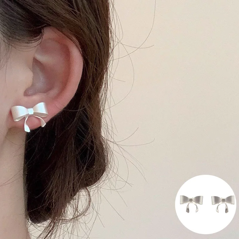100% 925 Sterling Silver Bowknot Earring for Women Girl Simple Fashion Small Matte Design Jewelry Birthday Gift Dropshipping
100% 925 Sterling Silver Bowknot Earring for Women Girl Simple Fashion Small Matte Design Jewelry Birthday Gift Dropshipping