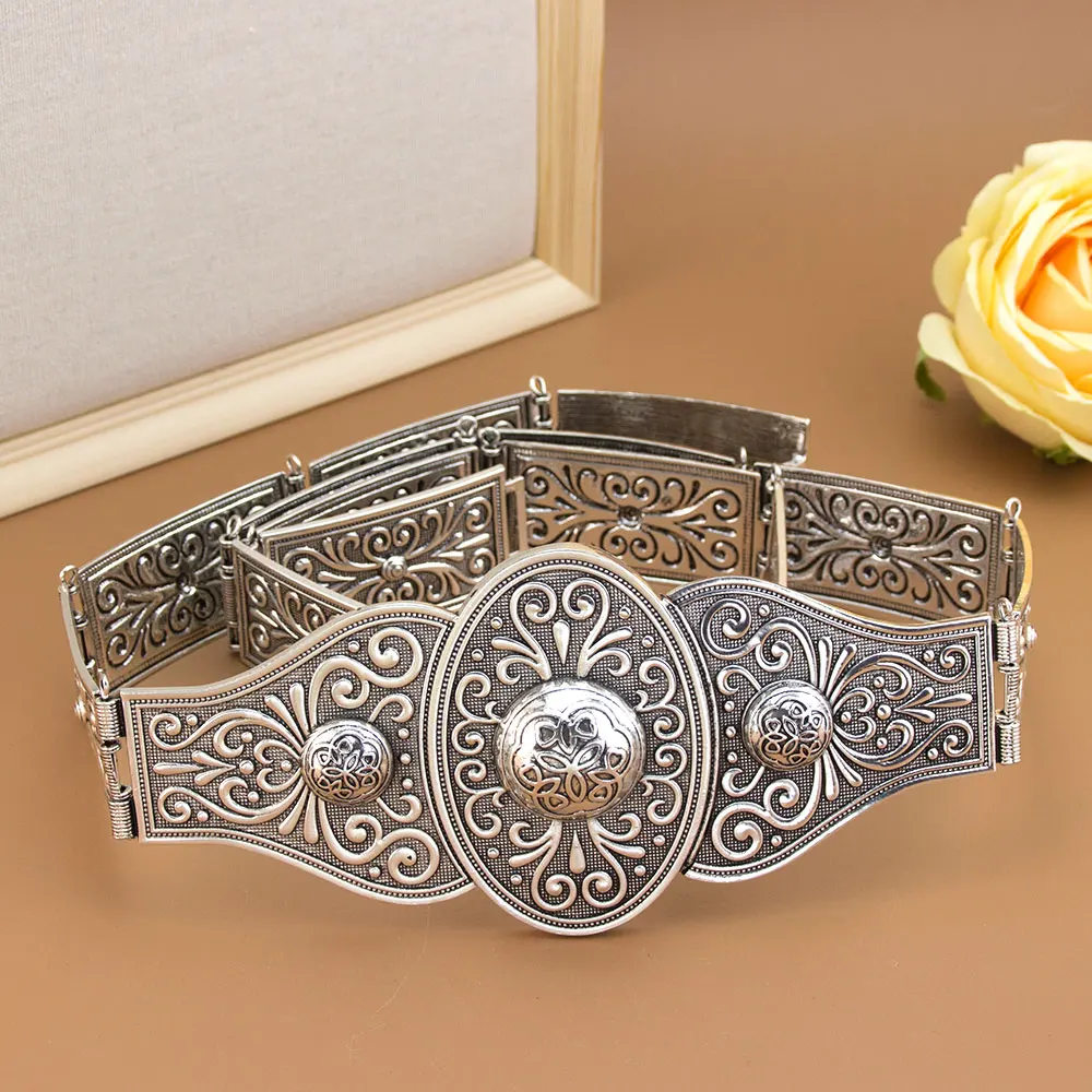 Vintage Caucasus Turkish Woman Wedding Belt Metal Arabesque Relief Pattern Slavic Traditional Bridal Jewelry
Vintage Caucasus Turkish Woman Wedding Belt Metal Arabesque Relief Pattern Slavic Traditional Bridal Jewelry