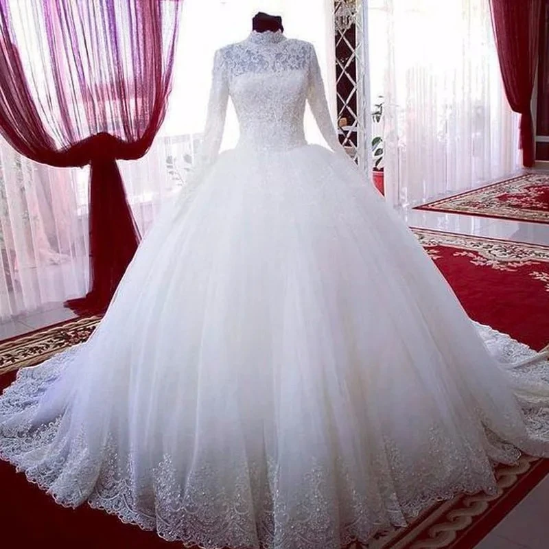 Saudi Arabia Ball Dress Wedding Dress High Neck Long Sleeve Stickers Retro Bridal Dress Muslim Vestidos De Novia Customized
Saudi Arabia Ball Dress Wedding Dress High Neck Long Sleeve Stickers Retro Bridal Dress Muslim Vestidos De Novia Customized
