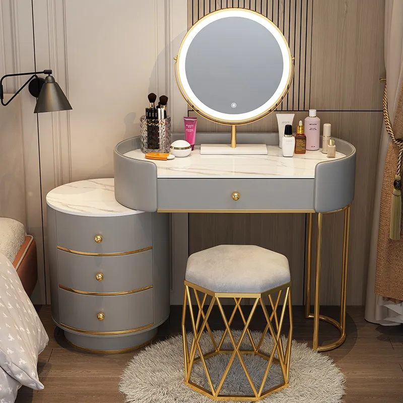 Girl Comfortable Vanity Table Bedroom Makeup Luxury Modern European Dressing Table Mirror Chair Penteadeira Trendy Furniture
Girl Comfortable Vanity Table Bedroom Makeup Luxury Modern European Dressing Table Mirror Chair Penteadeira Trendy Furniture