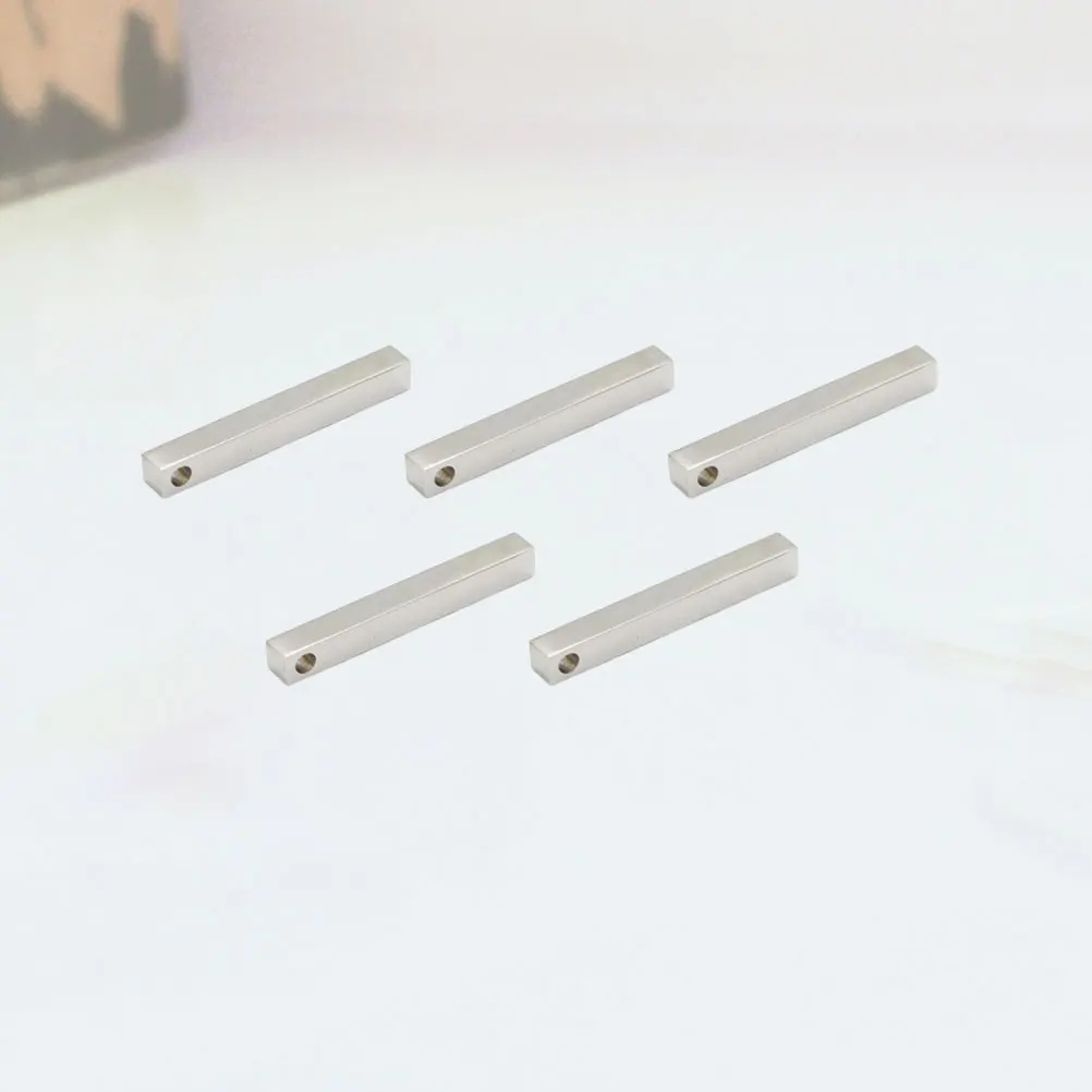 5 Pcs First Stainless Steel Pendant DIY Jewelry Making Accessories Metal Cube Pendants Pottery Silver Hanging Ornaments Miss
5 Pcs First Stainless Steel Pendant DIY Jewelry Making Accessories Metal Cube Pendants Pottery Silver Hanging Ornaments Miss