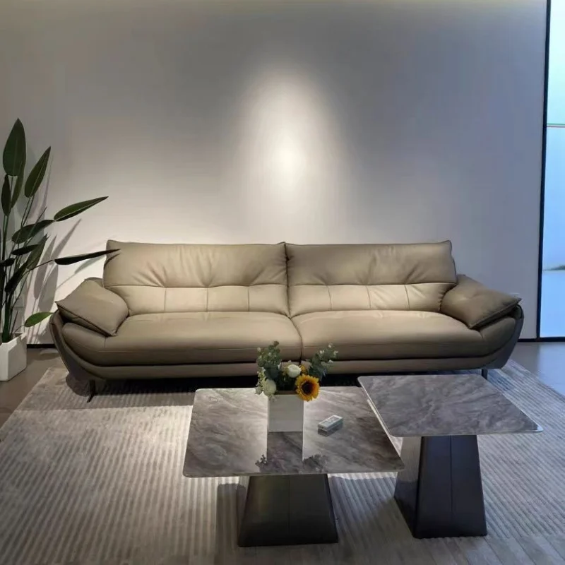 Italian Minimalist Small Apartment Living Room Straight-Line First-Layer Cowhide Sofa With High-Resilience Foam And Down Filling
Italian Minimalist Small Apartment Living Room Straight-Line First-Layer Cowhide Sofa With High-Resilience Foam And Down Filling
