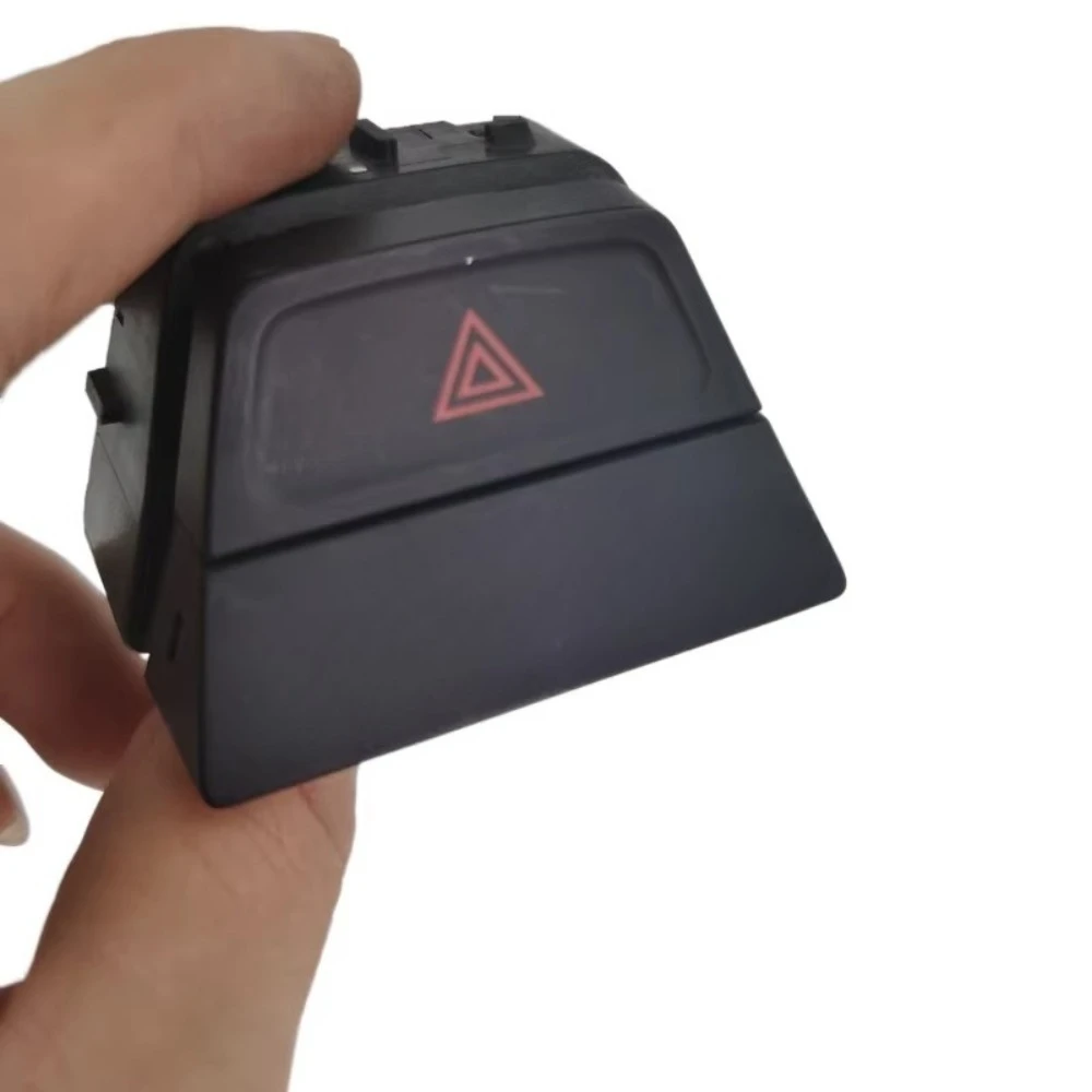 Hazard Dual Flashing Emergency Light Switch Button Brand New Genuine for Geely for Emgrand GS GL 2015-2021
Hazard Dual Flashing Emergency Light Switch Button Brand New Genuine for Geely for Emgrand GS GL 2015-2021