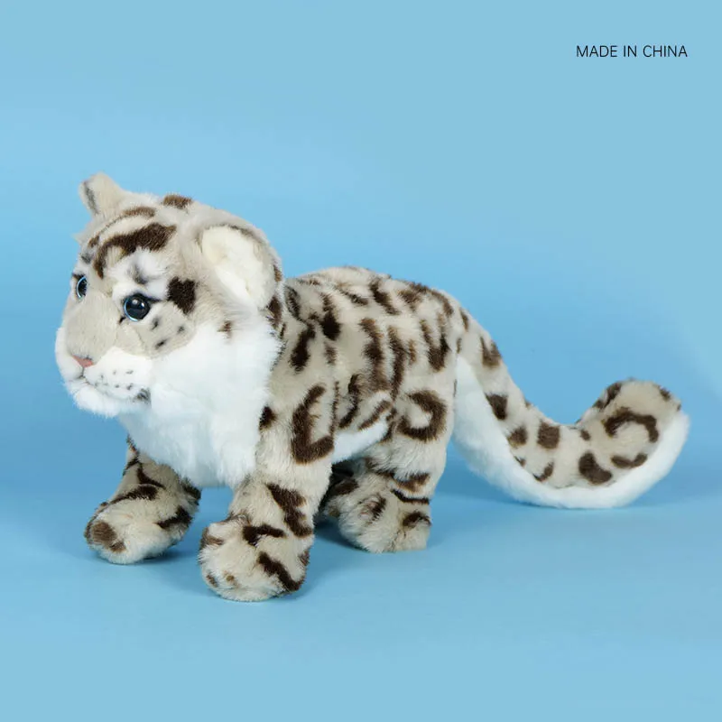 Имитация мультяшного снежного леопарда, плюшевая кукла, игрушка, креативный декор комнаты, детская успокаивающая игрушка для сна, милый снежный леопард, плюшевые мягкие куклы
Имитация мультяшного снежного леопарда, плюшевая кукла, игрушка, креативный декор комнаты, детская успокаивающая игрушка для сна, милый снежный леопард, плюшевые мягкие куклы