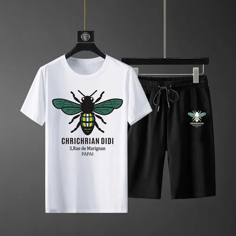 European and American Casual Sports Suit Men's Summer Thin Short-sleeved Summer T-shirt Men's Shorts A Set of 2025 New Models
European and American Casual Sports Suit Men's Summer Thin Short-sleeved Summer T-shirt Men's Shorts A Set of 2025 New Models
