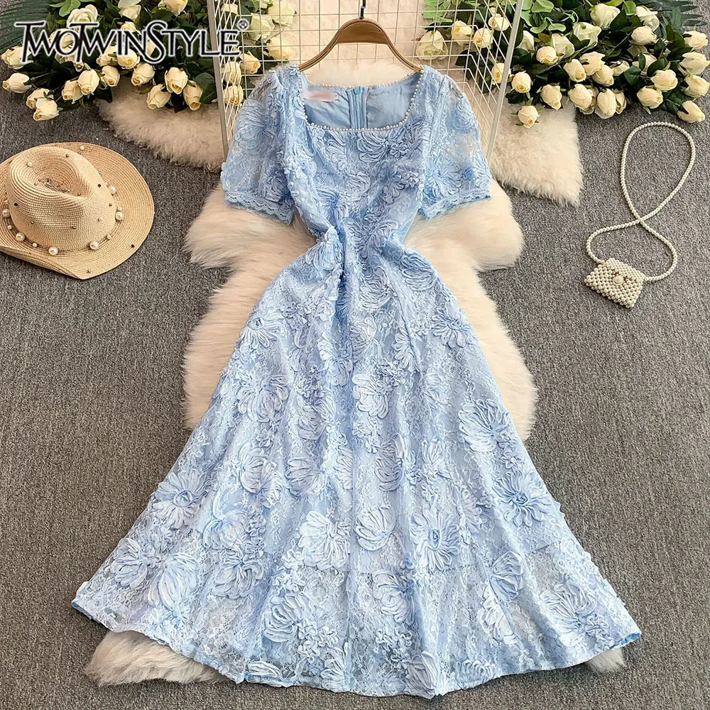 TWOTWINSTYLE Vintage Slimming Printing Dresses For Women Square Collar Short Sleeve High Waist Sexy Dress Female New KDR541419
TWOTWINSTYLE Vintage Slimming Printing Dresses For Women Square Collar Short Sleeve High Waist Sexy Dress Female New KDR541419
