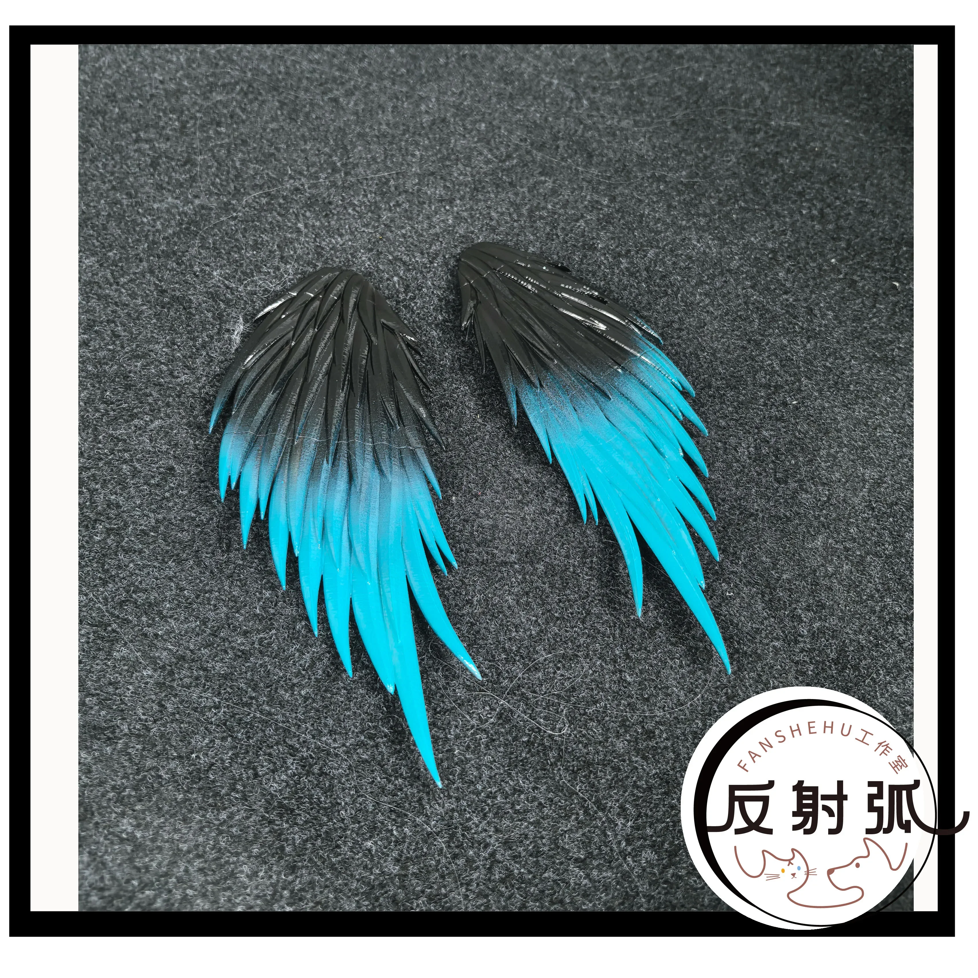 Ho'olheyak Headwear Props Feather Hair Accessories Game Arknights Cosplay Props Halloween Christmas Fancy Party Accessories
Ho'olheyak Headwear Props Feather Hair Accessories Game Arknights Cosplay Props Halloween Christmas Fancy Party Accessories