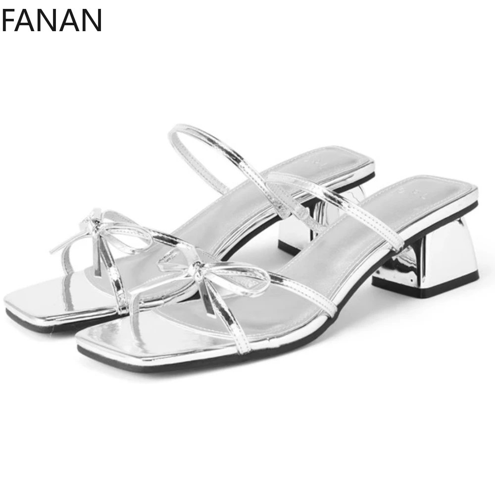 Japanese Elegant High Heel Sandals Sweet Bow Silver Slippers Open Toe Leather for Girls Shoes for Women's Non-Slip Original
Japanese Elegant High Heel Sandals Sweet Bow Silver Slippers Open Toe Leather for Girls Shoes for Women's Non-Slip Original