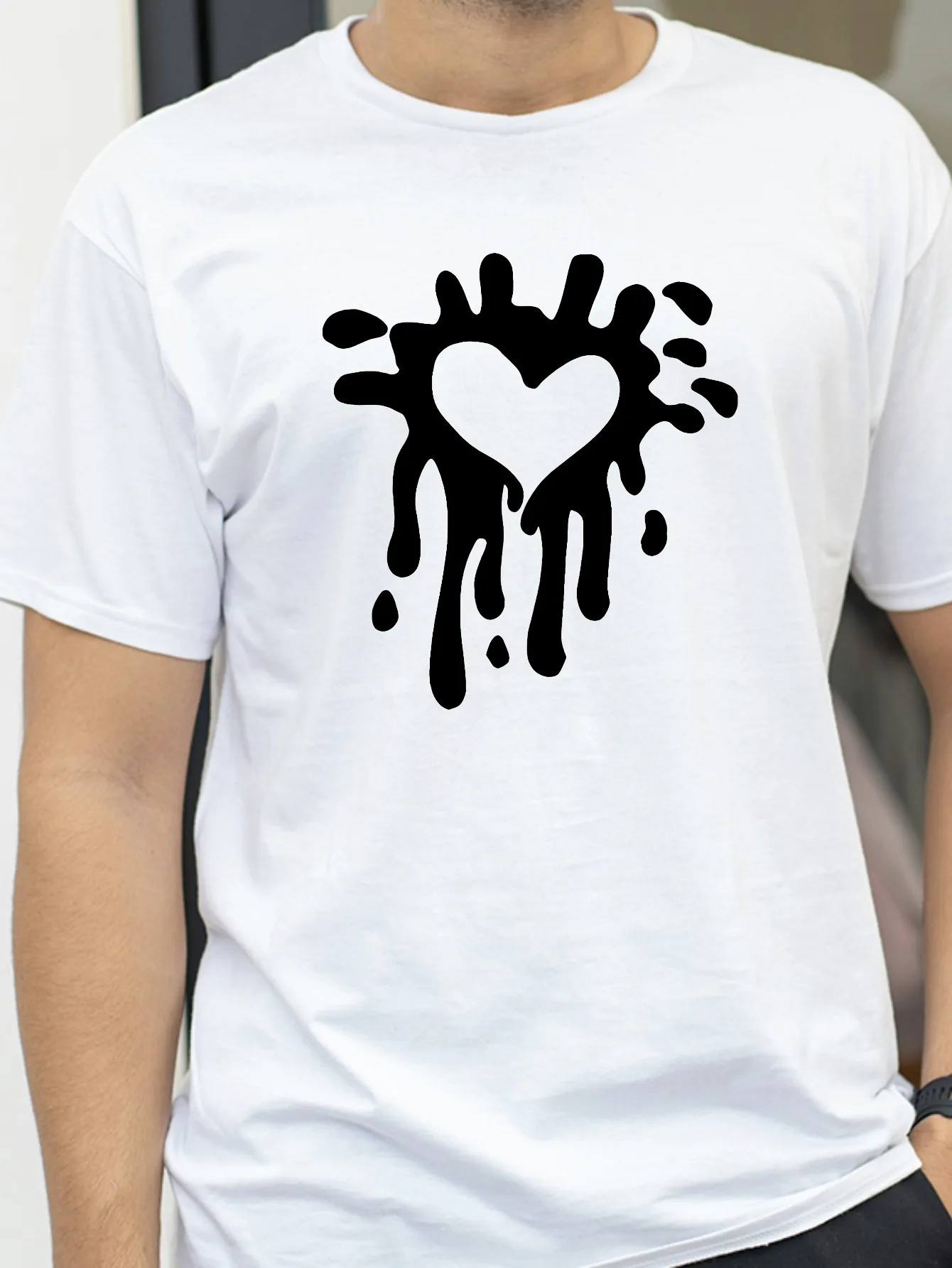 Y2k Love Heart Print men Women Summer T Shirt Girl O Neck Funny Y2K Tops Tee Female 90s Casual Clothing
Y2k Love Heart Print men Women Summer T Shirt Girl O Neck Funny Y2K Tops Tee Female 90s Casual Clothing