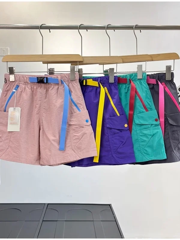 Lightweight Breathable Waterproof Hiking Casual Workwear Shorts for Women Outlet Tag Removed Dopaamine Color Commuter Style H...
Lightweight Breathable Waterproof Hiking Casual Workwear Shorts for Women Outlet Tag Removed Dopaamine Color Commuter Style H...