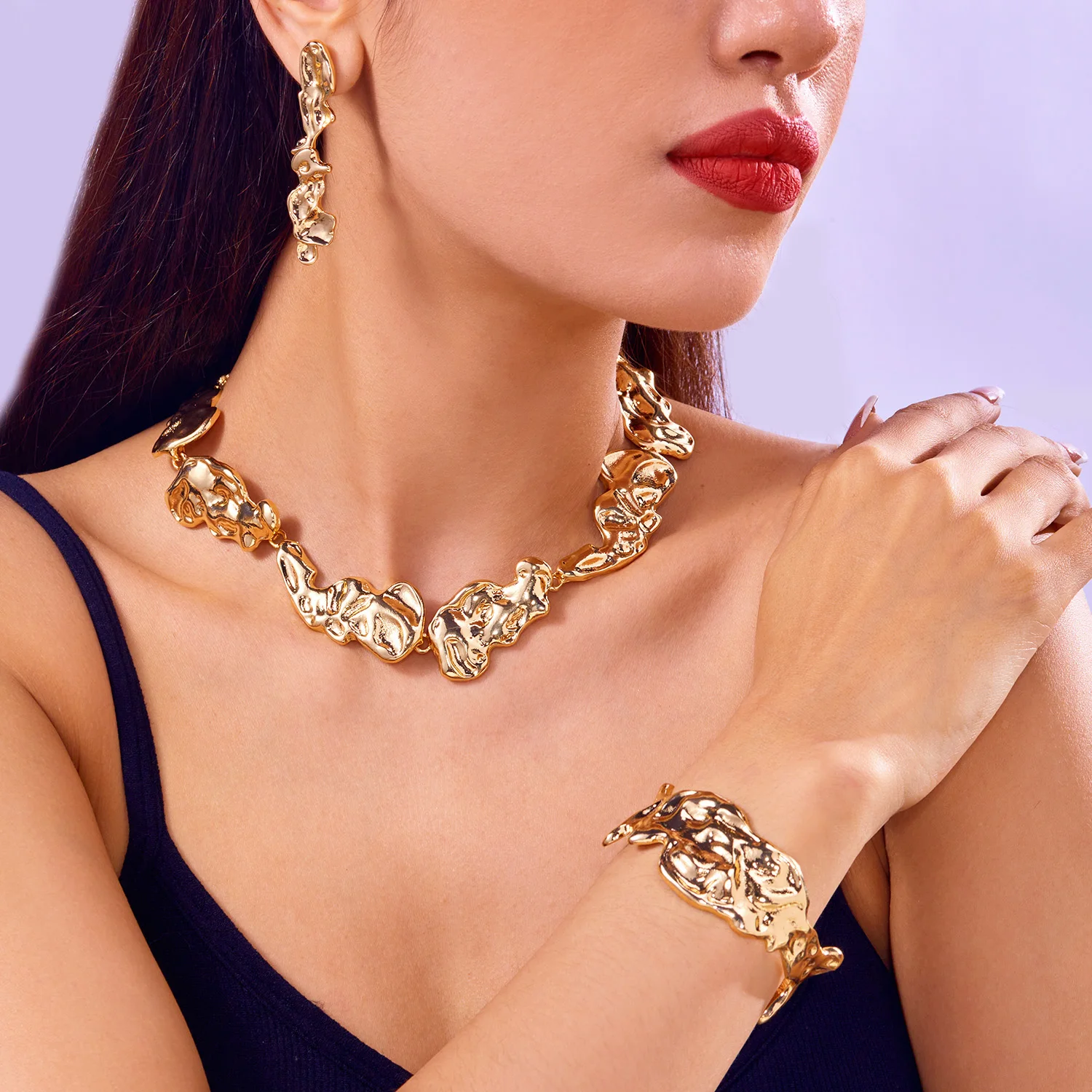 Creative Irregular liquid Metal Necklace Earrings Bracelet Set Women's Necklace Fashion Punk Jewelry Holiday Gift
Creative Irregular liquid Metal Necklace Earrings Bracelet Set Women's Necklace Fashion Punk Jewelry Holiday Gift