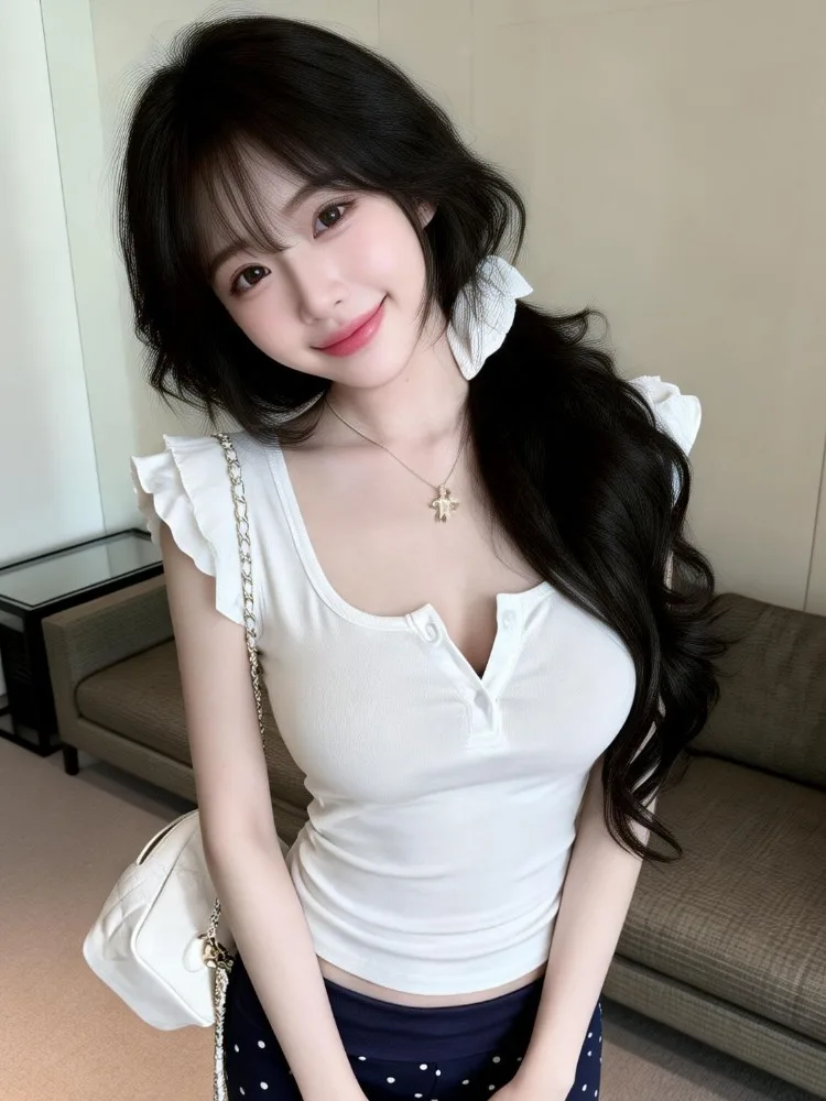 Sweet Style Double Layer Wooden Small Flying Sleeve T-Shirt Women's Summer New Slim Fit Short Top Outerwear
Sweet Style Double Layer Wooden Small Flying Sleeve T-Shirt Women's Summer New Slim Fit Short Top Outerwear