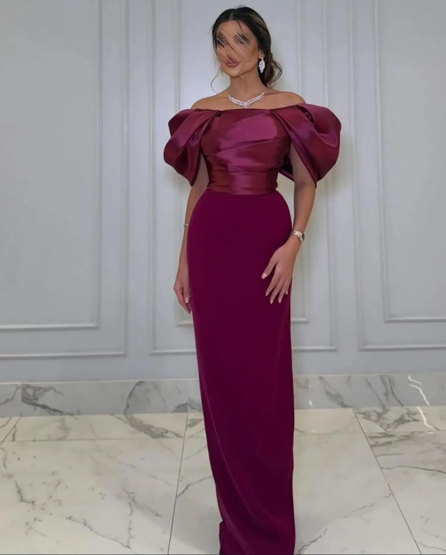 Customized Elegant Sheath Evening Dress Temperament Boat Neck Off the Shoulder Puff Sleeves Bridal Party Formal Prom Dress
Customized Elegant Sheath Evening Dress Temperament Boat Neck Off the Shoulder Puff Sleeves Bridal Party Formal Prom Dress