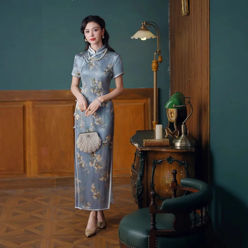 Silk Improved Chinese Shanghai Style Floral Traditional Vintage Modern Cheongsam Qipao Women's Long High-End Dress Blue Daily
Silk Improved Chinese Shanghai Style Floral Traditional Vintage Modern Cheongsam Qipao Women's Long High-End Dress Blue Daily