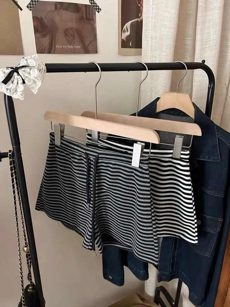 Striped Color Block Casual Sports Shorts Women's Summer Thin Belt High Waist Slim Wide Leg Hot Pants Short Length
Striped Color Block Casual Sports Shorts Women's Summer Thin Belt High Waist Slim Wide Leg Hot Pants Short Length