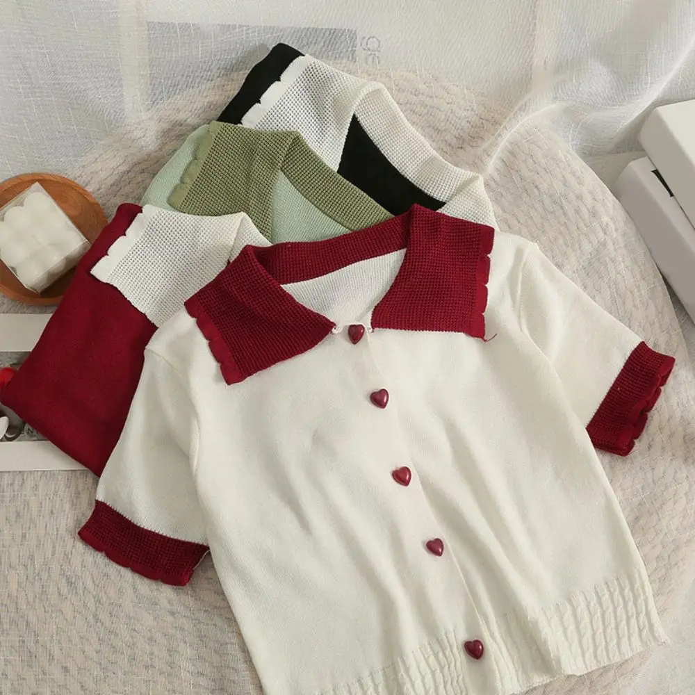 Chic Lapel Knit V-neck T-shirt Patchwork Korean Style Women's Slim Crop Tops Love button Streetwear Short Sleeve Tops Holiday
Chic Lapel Knit V-neck T-shirt Patchwork Korean Style Women's Slim Crop Tops Love button Streetwear Short Sleeve Tops Holiday