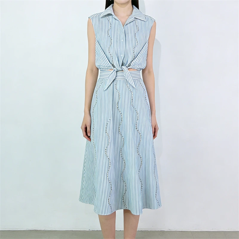 Summer New Wave DiamondDecorated Blue White Striped BeltedWaistless SleevelessShirt Two-Piece Set High Waist Mini Skirt Ensemble
Summer New Wave DiamondDecorated Blue White Striped BeltedWaistless SleevelessShirt Two-Piece Set High Waist Mini Skirt Ensemble