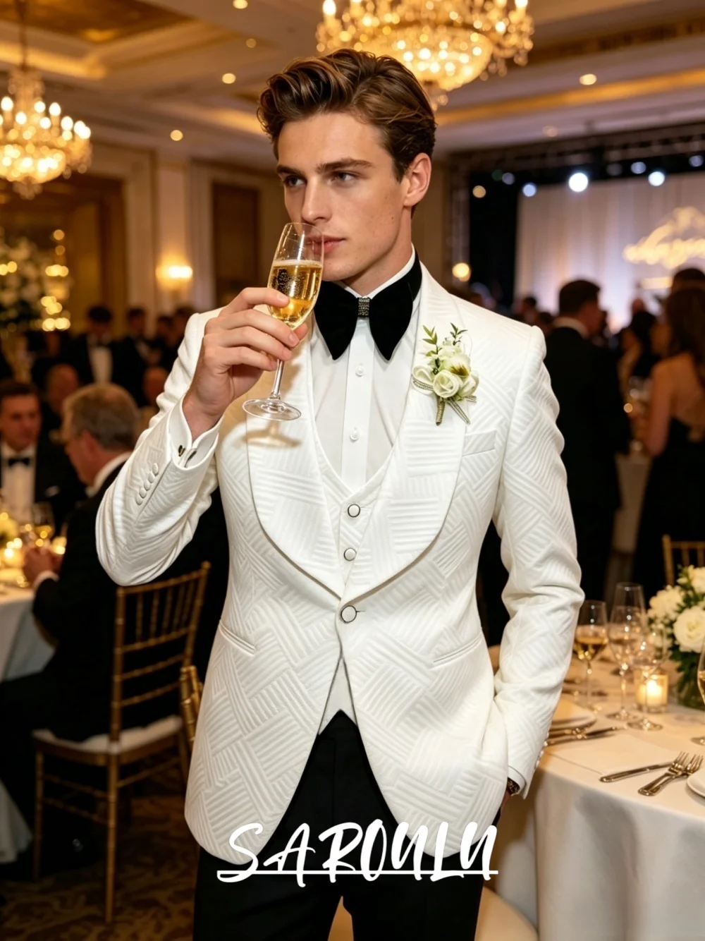 Men's White Jacquard Wedding Groom Tuxedo 3-Piece Slim Fit Shawl Lapel Elegant Hot Sale Suit For Prom Formal Party Banquet
Men's White Jacquard Wedding Groom Tuxedo 3-Piece Slim Fit Shawl Lapel Elegant Hot Sale Suit For Prom Formal Party Banquet