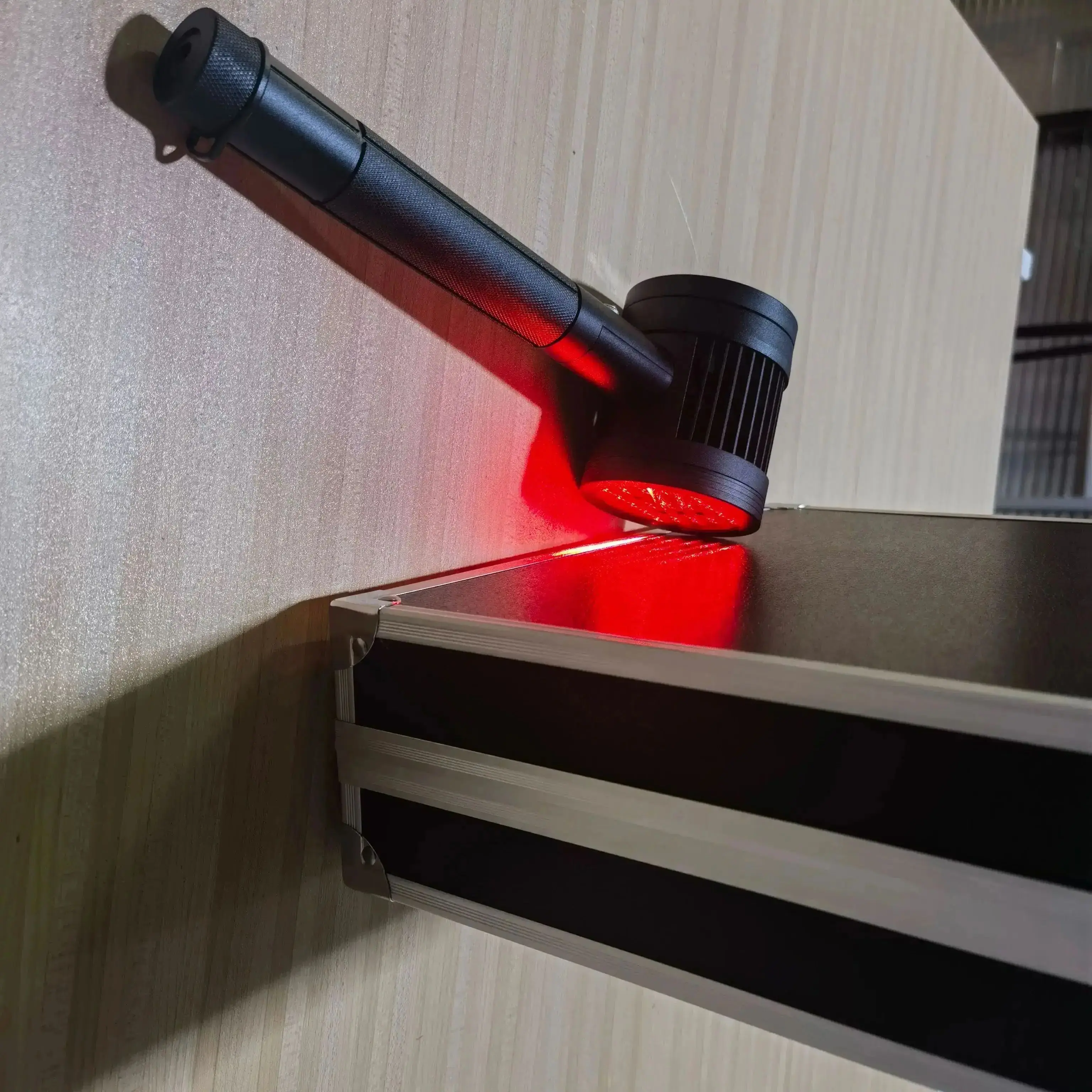 Холодное лазерное обезболивающее устройство с множеством применений, устройство HLKGO мощностью 1295 мВт от артрита, травм мышц и контроля воспалений
Холодное лазерное обезболивающее устройство с множеством применений, устройство HLKGO мощностью 1295 мВт от артрита, травм мышц и контроля воспалений