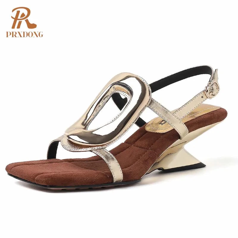 Women's Shoes 2024 New Brand Summer Genuine Leather Med Heels Gold Silver Dress Party Female Gladiator Sandals Size 34-39
Women's Shoes 2024 New Brand Summer Genuine Leather Med Heels Gold Silver Dress Party Female Gladiator Sandals Size 34-39