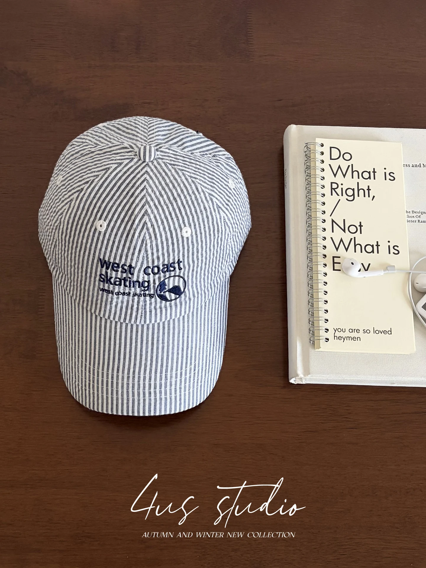Spring 2026 Women's Baseball Cap Embroidered Letter Vertical Stripes Face Slimming Sun Protection Casual Cotton Hat Adjustable
Spring 2026 Women's Baseball Cap Embroidered Letter Vertical Stripes Face Slimming Sun Protection Casual Cotton Hat Adjustable