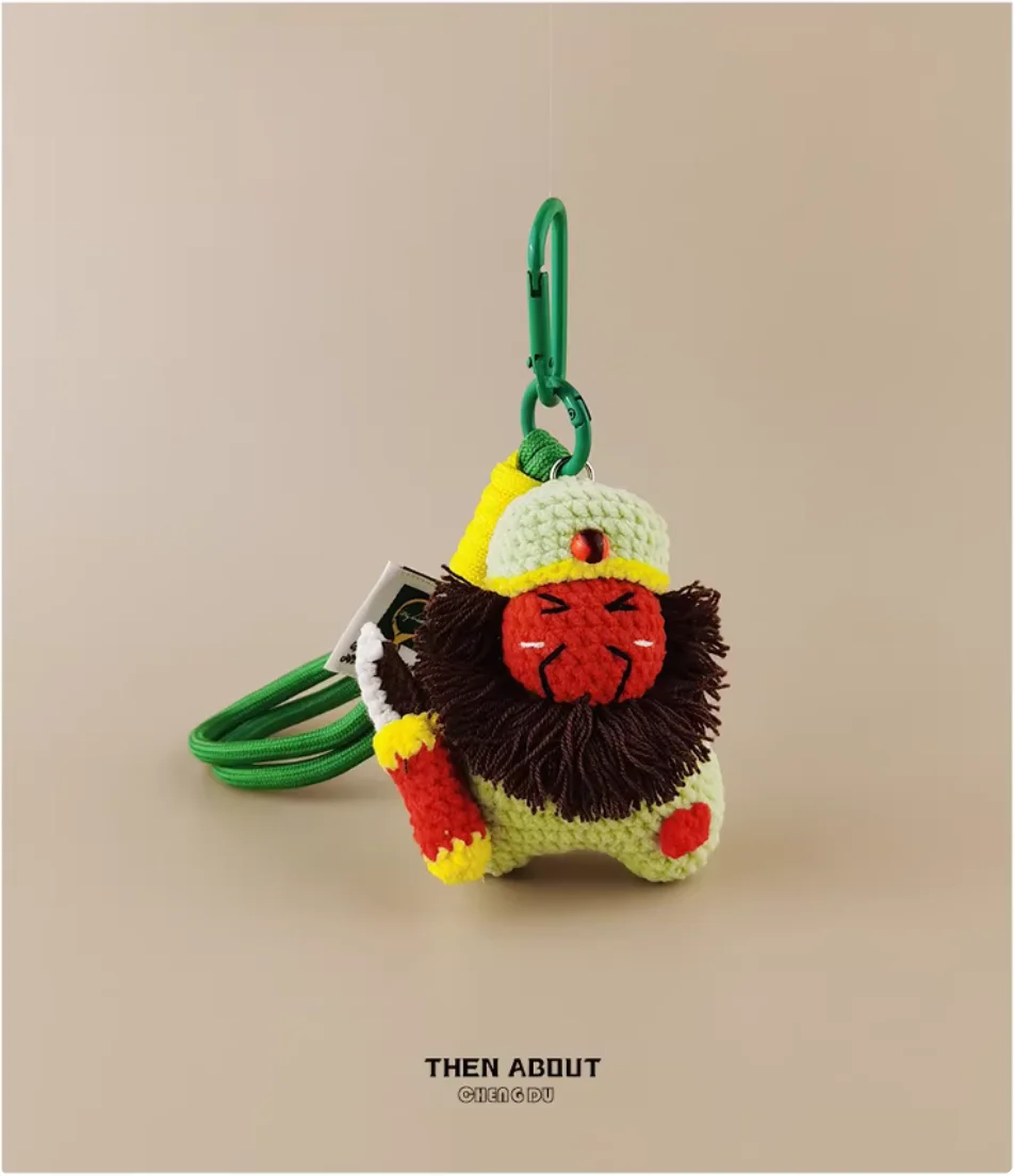 Cute Duke Guan's doll bag pendant pendant key chain pendant high sense small gift.
Cute Duke Guan's doll bag pendant pendant key chain pendant high sense small gift.