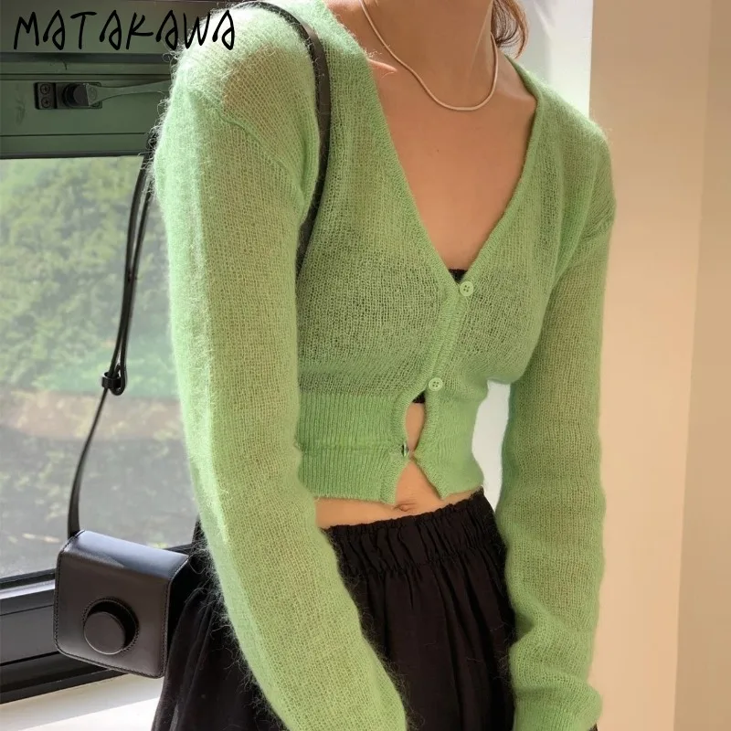 Matakawa Autumn Winter Short Cardigans Mohair Vintage Korean Fashion Y2k Women Sweaters Thin V Neck Solid Sexy Sueteres Mujer
Matakawa Autumn Winter Short Cardigans Mohair Vintage Korean Fashion Y2k Women Sweaters Thin V Neck Solid Sexy Sueteres Mujer