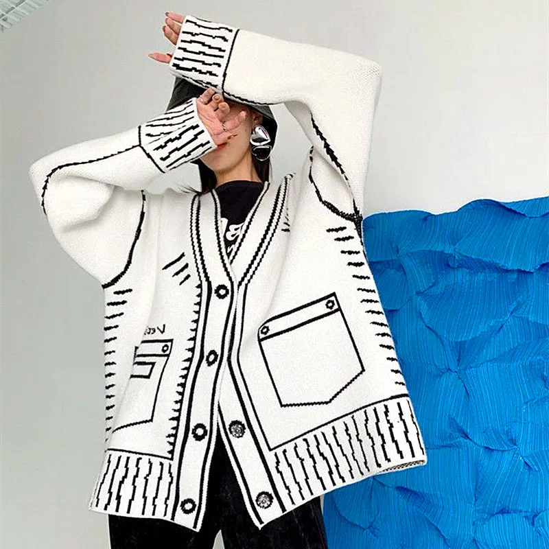 V Neck Women Runway British Cardigan Long Sleeve Sweaters Autumn Winter Knitted Graffit Print Jumper Sweaters Coats NZ123
V Neck Women Runway British Cardigan Long Sleeve Sweaters Autumn Winter Knitted Graffit Print Jumper Sweaters Coats NZ123