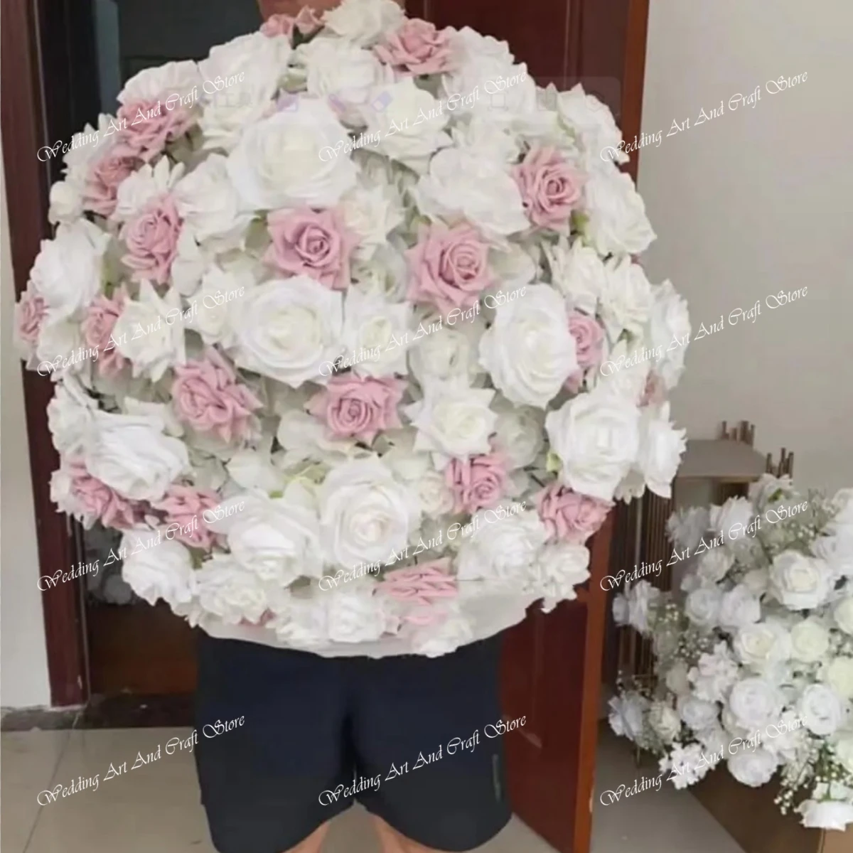 Свадебный декоративный цветочный орнамент на заказ, искусственная фотография для свадьбы 542
Свадебный декоративный цветочный орнамент на заказ, искусственная фотография для свадьбы 542