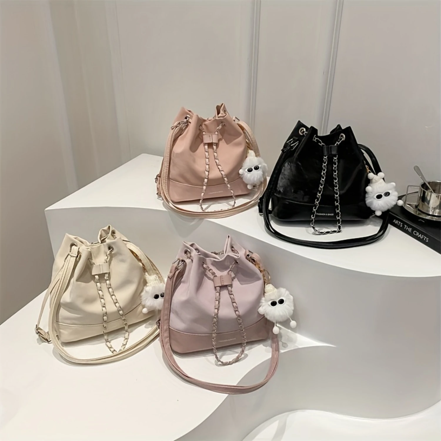 Classic Small PU Leather Bucket Bag For Women, 2024 Versatile Design With Chain Straps, Backpack For Travel And Daily Use
Classic Small PU Leather Bucket Bag For Women, 2024 Versatile Design With Chain Straps, Backpack For Travel And Daily Use
