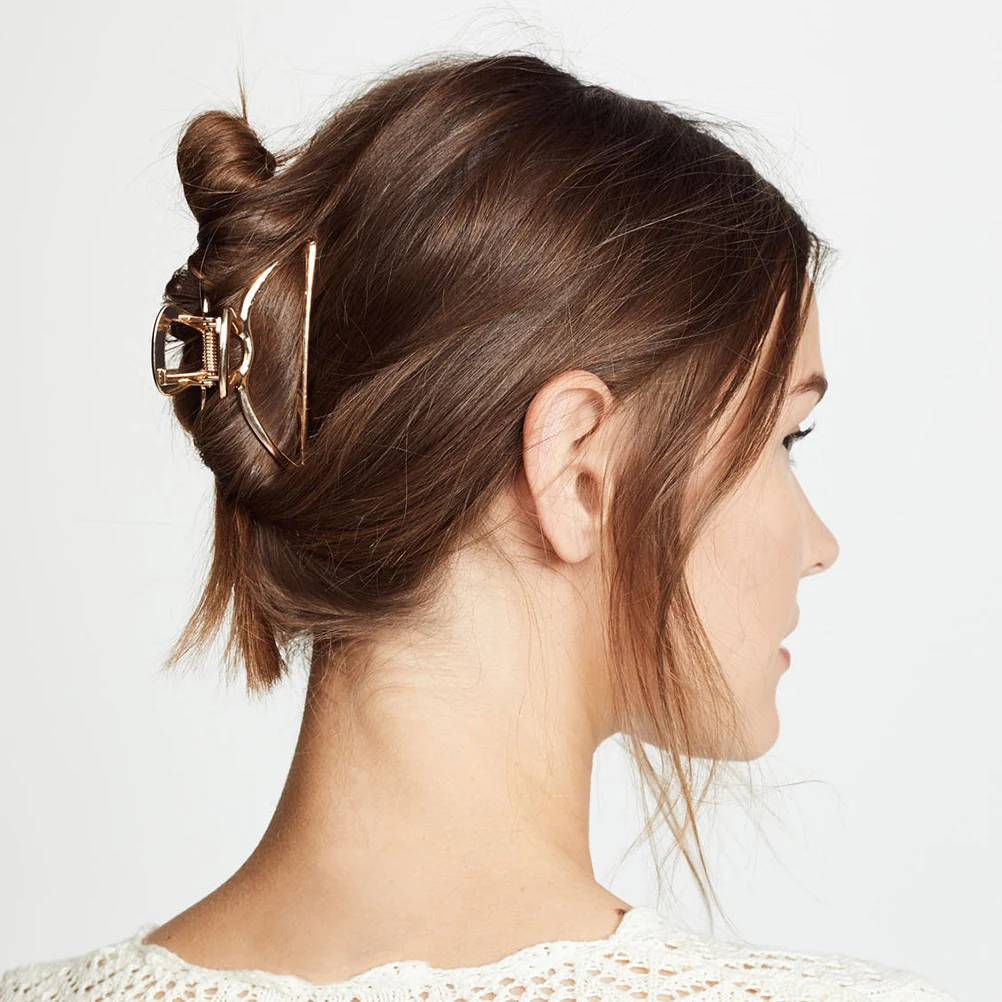 3pcs Alloy Claw Clips Large Jaw Clip For Thick Holders Women'S Accessories Hollow Design Ponytail Holder Hair Barrettes Hair
3pcs Alloy Claw Clips Large Jaw Clip For Thick Holders Women'S Accessories Hollow Design Ponytail Holder Hair Barrettes Hair