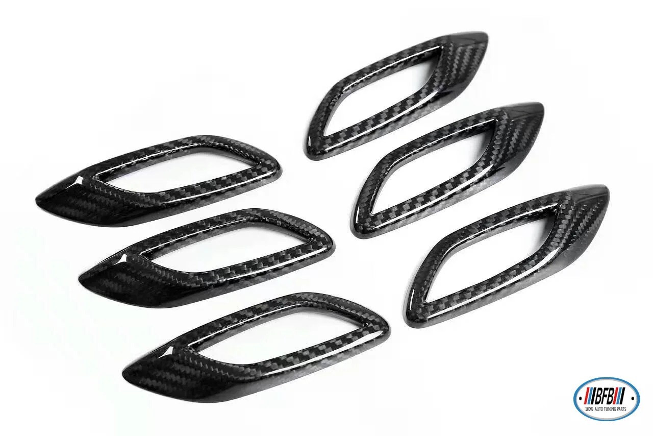 For Martha Levante refitted Dry carbon fiber fender side trend Latti Levante carbon fiber side trend Body Kit
For Martha Levante refitted Dry carbon fiber fender side trend Latti Levante carbon fiber side trend Body Kit
